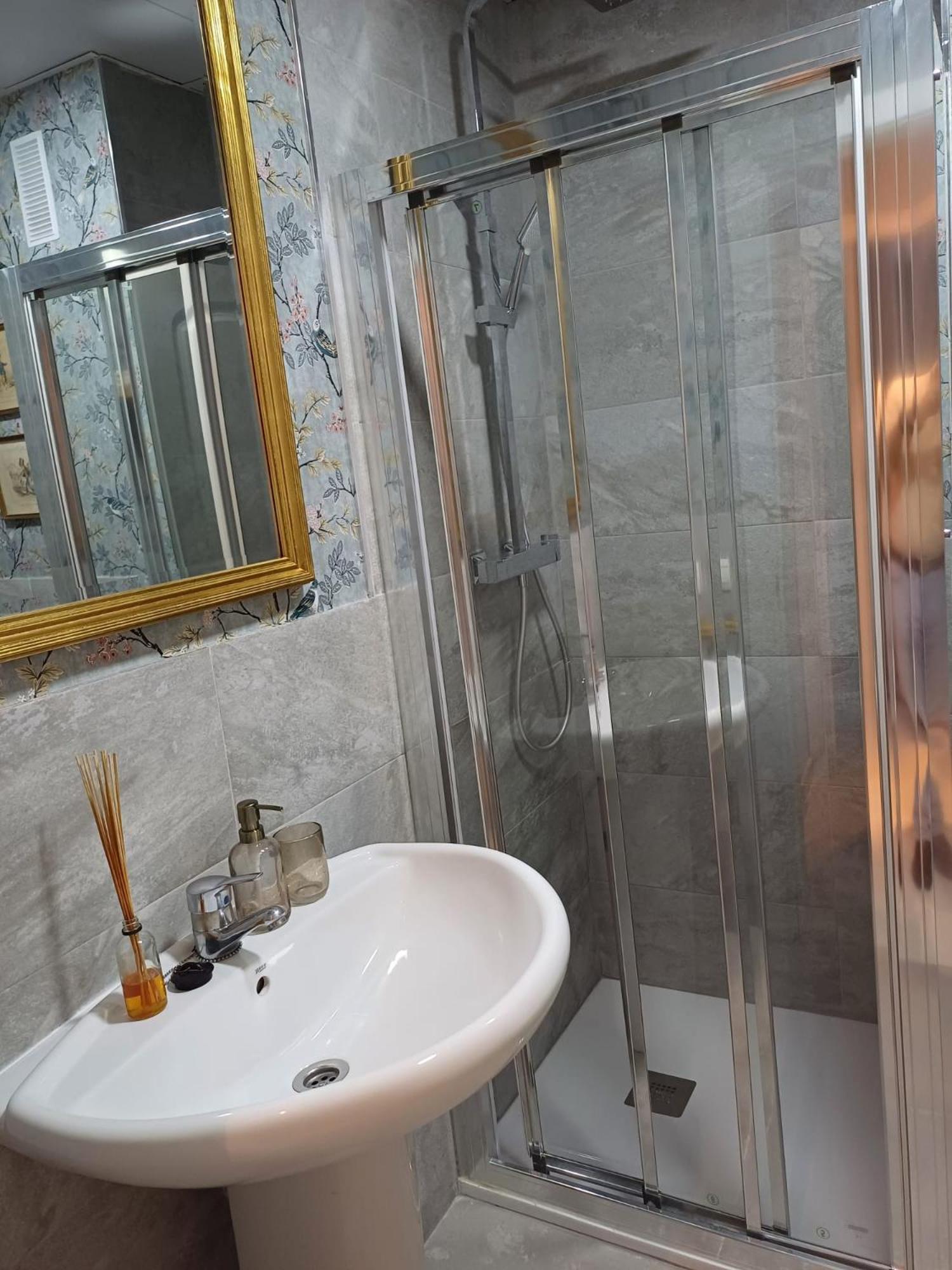 סביליה Apartamento Virgen De La Victoria מראה חיצוני תמונה